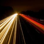 Reflektory samochodowe bez tajemnic, czyli wybieramy lampy tylne i przednie dla idealnego oświetlenia pojazdu